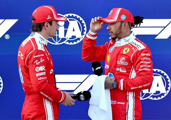 Attenzione, a leggere questi numeri in Ferrari &egrave; scoppiata la guerra tra Lewis Hamilton e Charles Leclerc: un bene per il Mondiale?