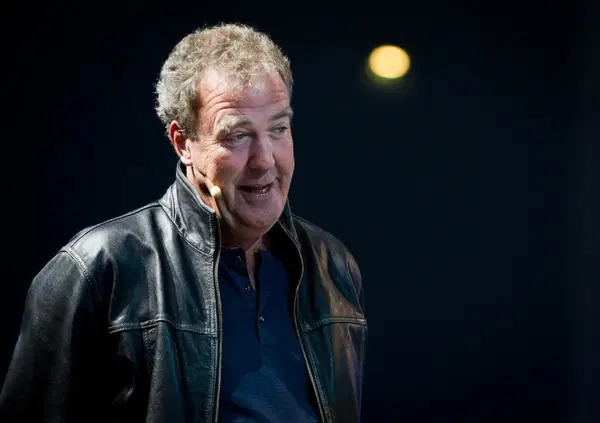 Jeremy Clarkson sulla Jaecoo 7: &ldquo;Anima da secchio di sabbia&rdquo;. Ok, il cancro l&rsquo;ha reso buono, ma di incurabile c&rsquo;&egrave; l&rsquo;Europa