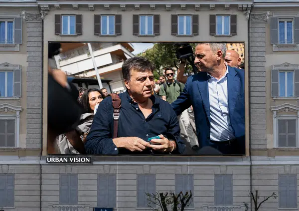 Altro che cena casuale tra Lavitola, Ranucci e Urban Vision. Ecco cosa non torna, le foto inedite e i legami tra Fabio Mazzoni e Gianluca De Marchi (Presidente e Ad di UV), Lavitola e Clesio Tavares. Da Milano all'Africa passando per il ristorante Cefal&ugrave;