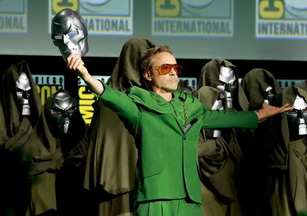 Allora alla Marvel si ricordano ancora come si fa il mestiere. Il secondo trailer di Avengers:Doomsday rimette la chiesa al centro del villaggio