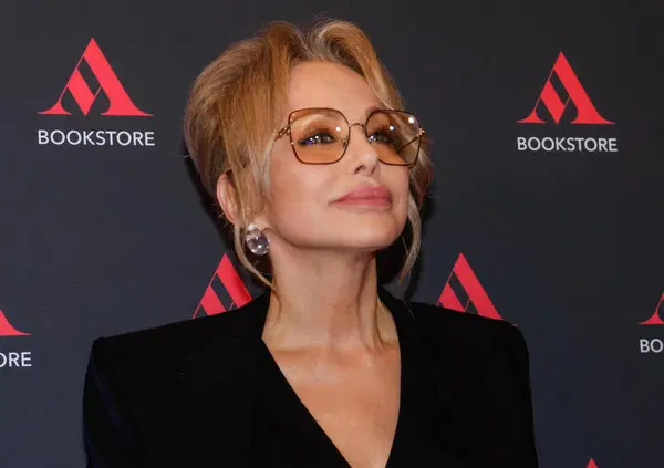 Mentre Lavitola faceva il sondaggio su Ranucci anche Marina Berlusconi cercava un nuovo candidato Forza Italia-Pd. La strana coincidenza temporale e quella frase a Ranucci: &ldquo;Silvio ti avrebbe ceduto il posto&rdquo;