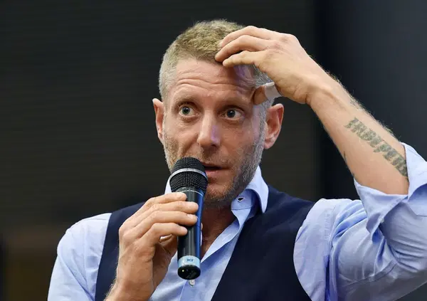 Tutte le volte che Lapo Elkann &egrave; stato citato negli Epstein File (desecretati). La bomba sganciata dal senatore Usa, l'accusa e gli altri documenti segreti: cosa sta succedendo negli Usa
