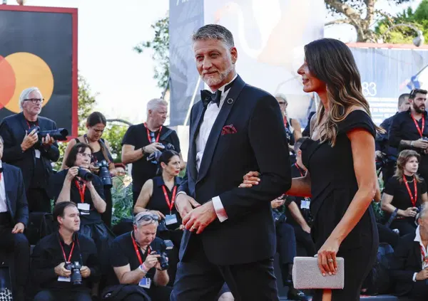 Il film pi&ugrave; brutto al Festival del cinema di Venezia &egrave; il rapporto del Ministero della Cultura che fa incazzare i sindacati. Parlano i lavoratori del movimento Siamoaititolidicoda: &ldquo;Impossibile fare una vita dignitosa con la cattiva gestione del governo&rdquo;
