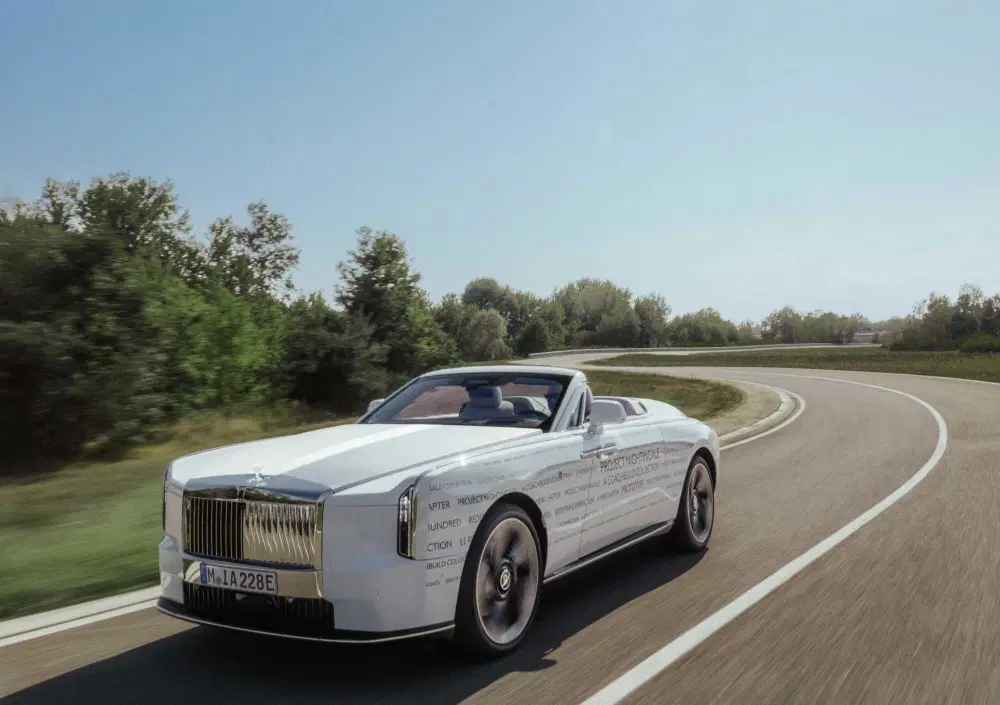 Rolls-Royce Project Nightingale, la elettrica da 100 esemplari affronta 350 settimane di test