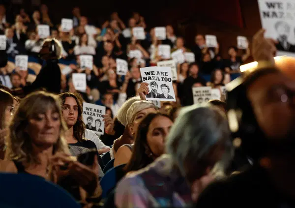 Se Naza batte gli Avengers e il film-concerto su Ultimo al box office, allora non &egrave; proprio tutto andato a put*ane