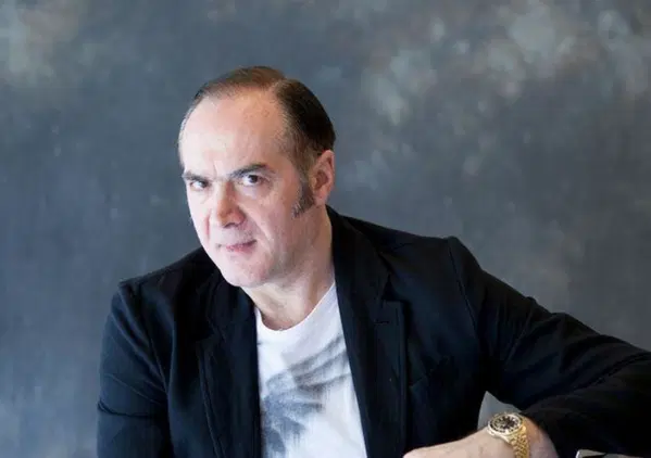 Lo scrittore Aurelio Picca difende Wanna Marchi e Stefania Nobile premiate in Campidoglio: &ldquo;Meglio due amazzoni che questo moralismo. &Egrave; stato un colpo di genio&rdquo;