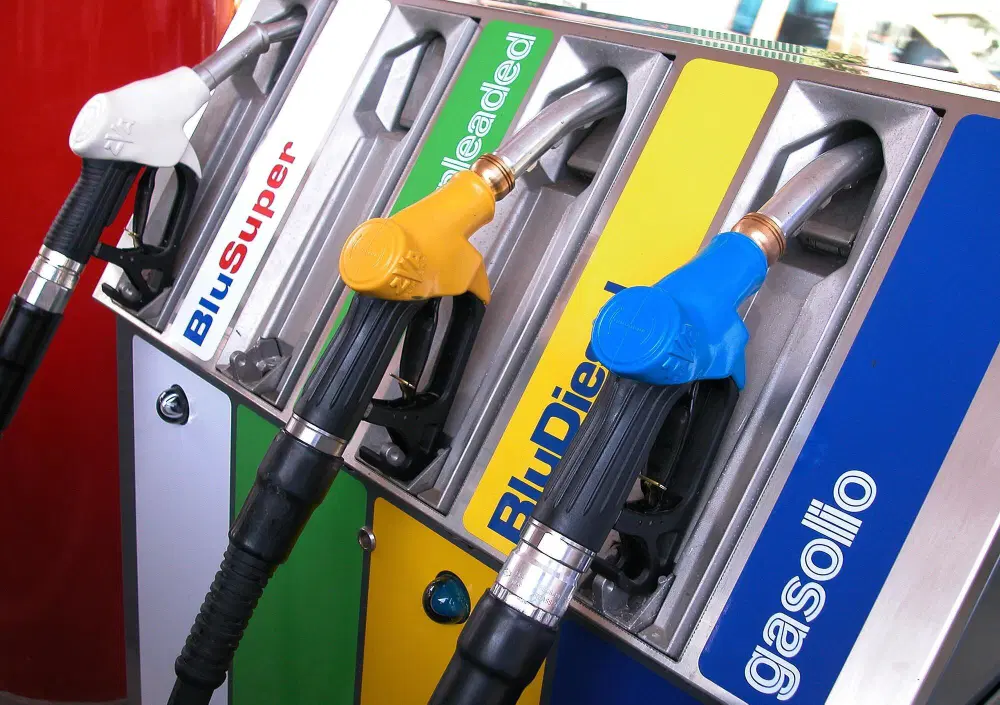Benzina e diesel, si muove anche Tamoil: dopo Eni, IP e Q8 prezzi più bassi fino al 31 ottobre