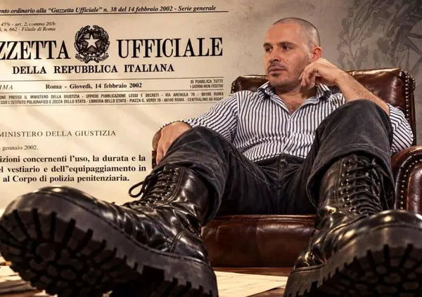 Delitto di Garlasco: non erano le scarpe di Andrea Sempio (perch&eacute; erano le nostre). Ok la testimone, ma leggetevi il Decreto Uniformi della Polizia Penitenziaria