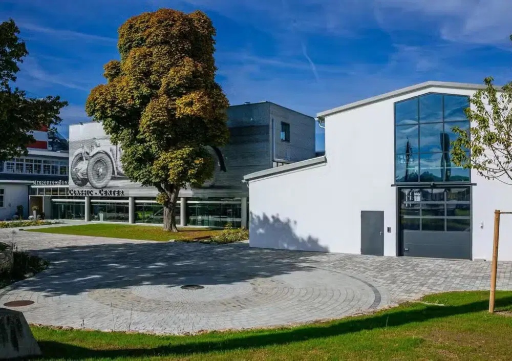 Mercedes-Benz Classic Center, apre in Germania il maxi centro per restaurare le auto storiche