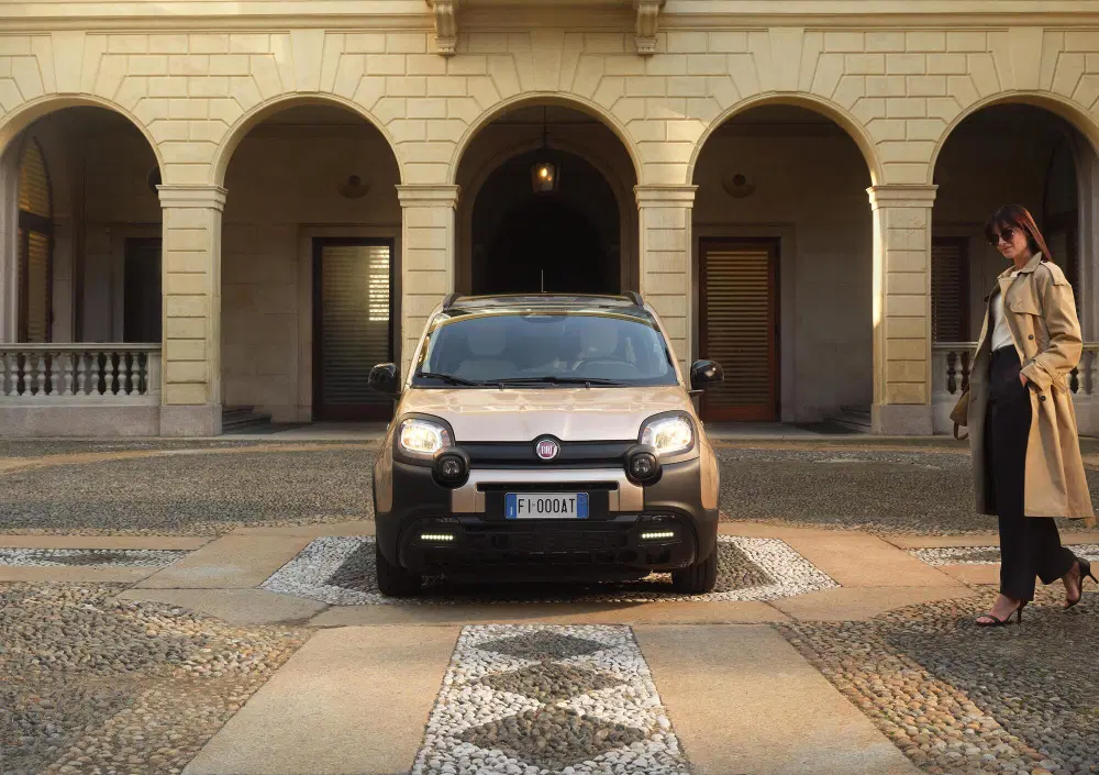 Fiat Pandina Tributo Autobianchi: l'omaggio di Stellantis alla Y10